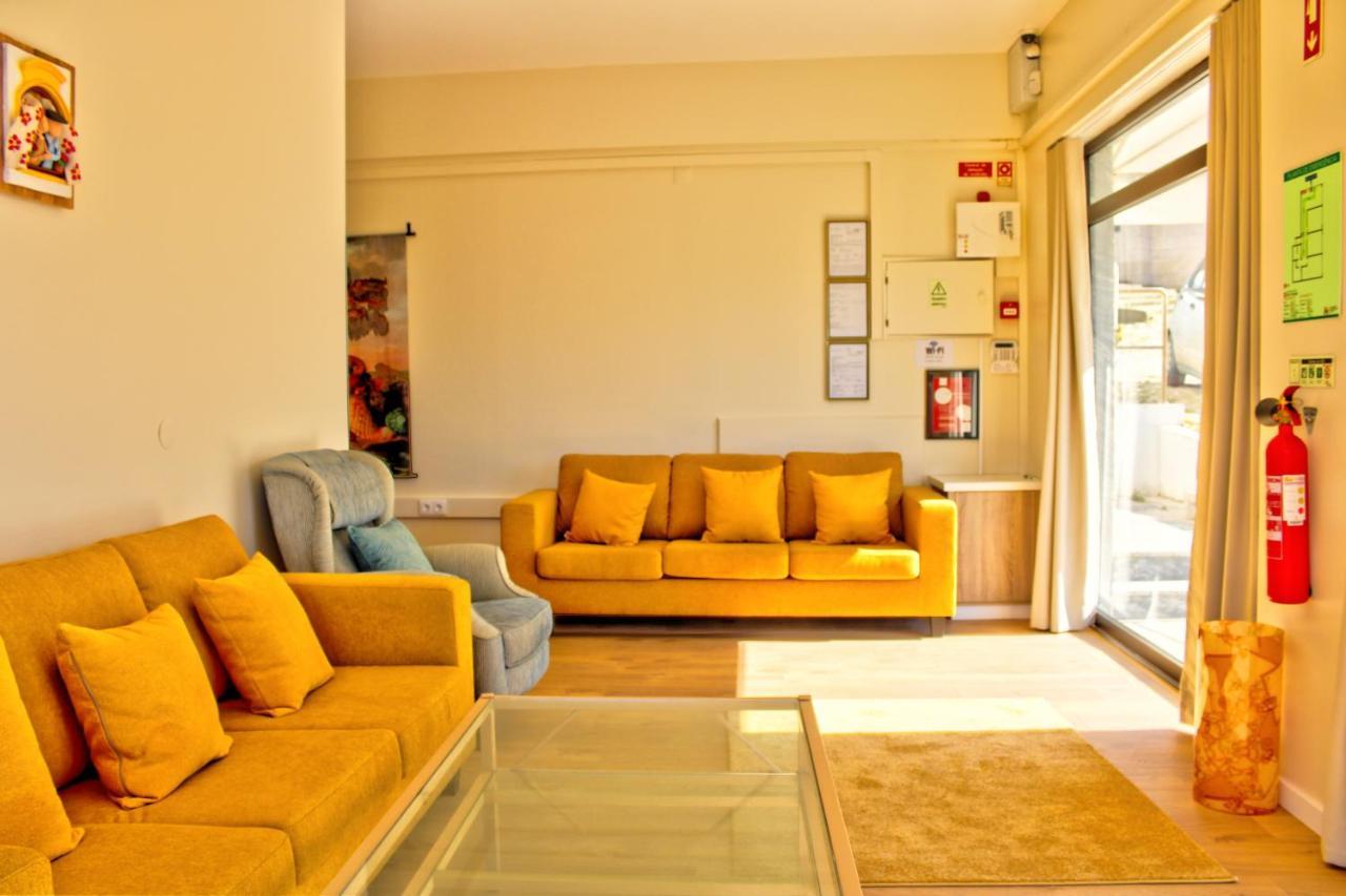 Lulu'S Guesthouse Атоґія-да-Балея Екстер'єр фото